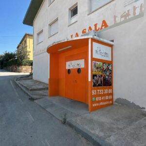 LES FRANQUESES